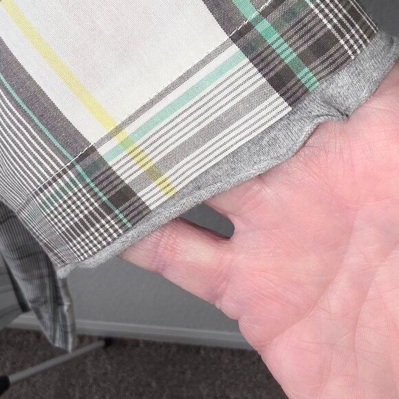 BOSSINI CONTEMPORARY FIT MENS XL GRAY, GREEN AND WHITE PLAID SHORT SLEEVE SHIRT - Picture 3 of 11